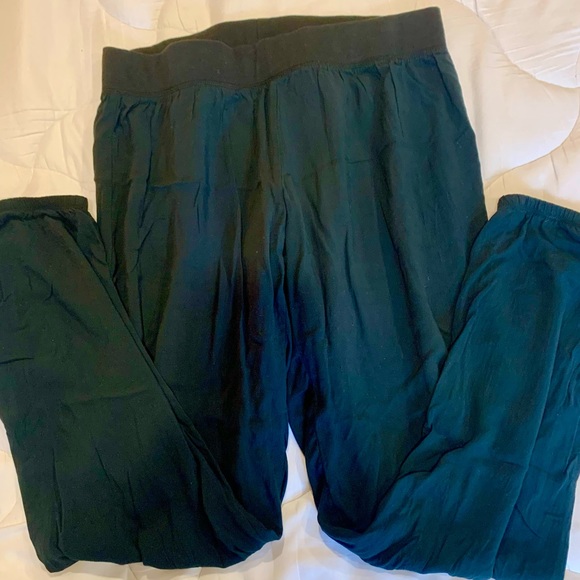 8 piece workout set, IVY PARK, Victoria’s Secret, kyoden, athletic works, etc - Picture 14 of 14